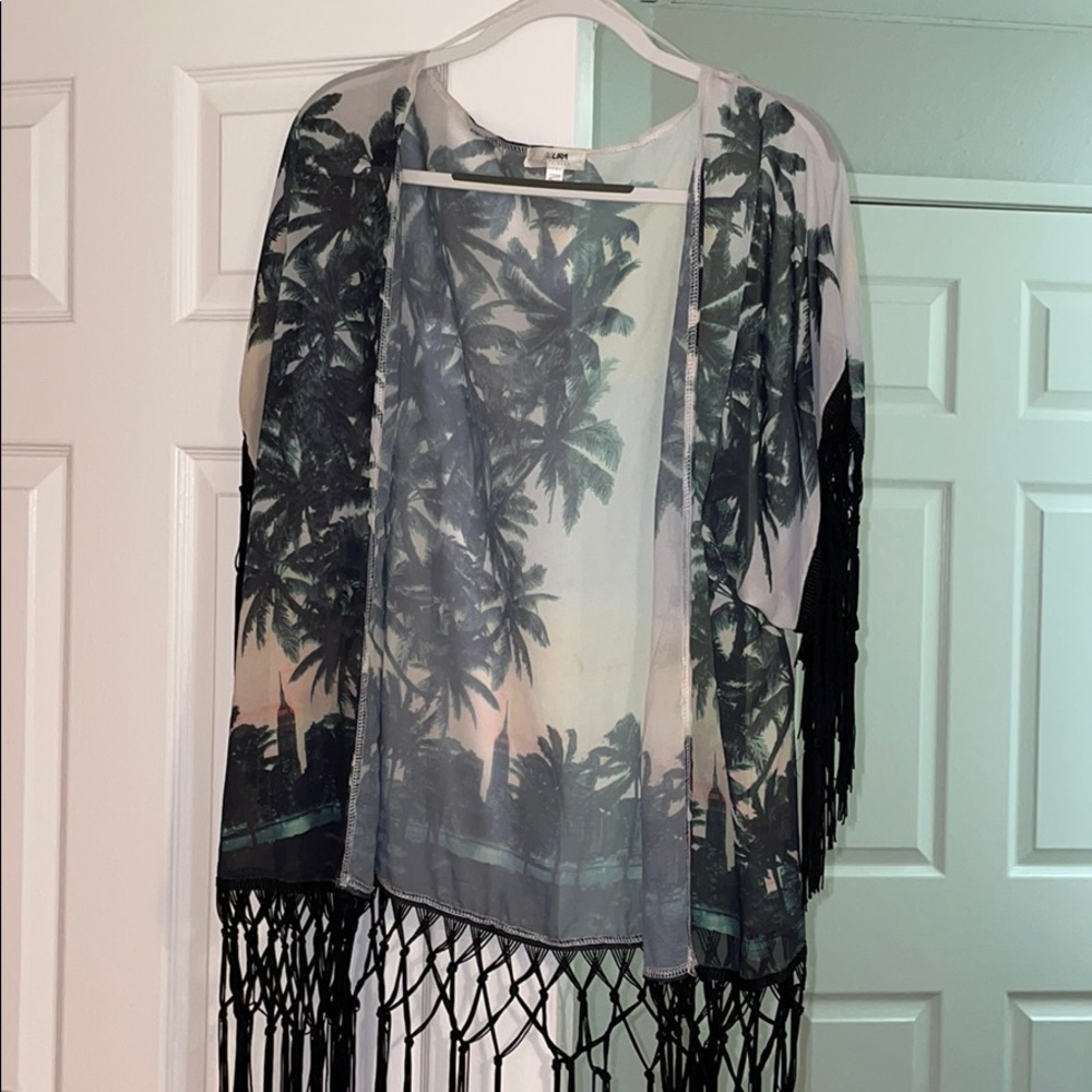 Cute palm tree black tasseled kimono